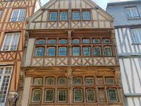 Rouen  Half-timbered house built before 1520 had upper stories larger than lower stories to increase size (and avoid taxes based on footprint).