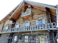 House on Kizhi island  Kizhi island is a open-air museum of architecture.  Contains over 80 historical buildings, most relocated from other areas of Kirelia.  Top balcony used by maidens to attract passing fisherman to marry them.